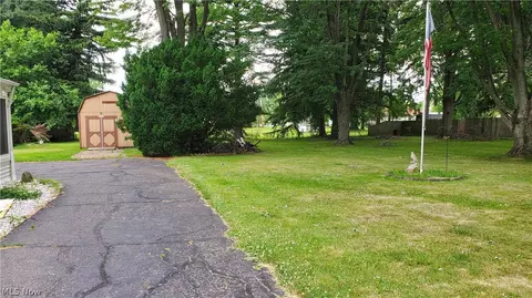 702 Abbe Rd N, Elyria, OH 44035 photo 21