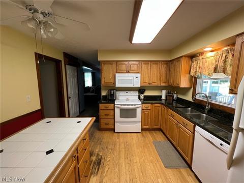 6434 Ledge Rd, Thompson, OH 44086 photo 11