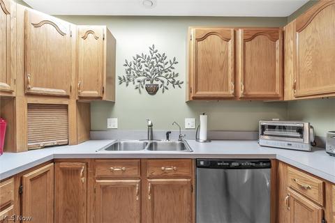 6922 State Route 303, Windham, OH 44288 photo 8