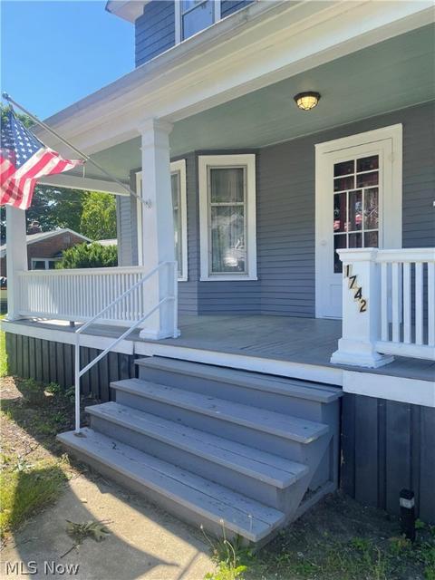 1742 W 14th St, Ashtabula, OH 44004 photo 3
