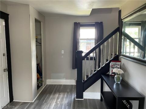 2426 E 32nd St, Lorain, OH 44055 photo 12