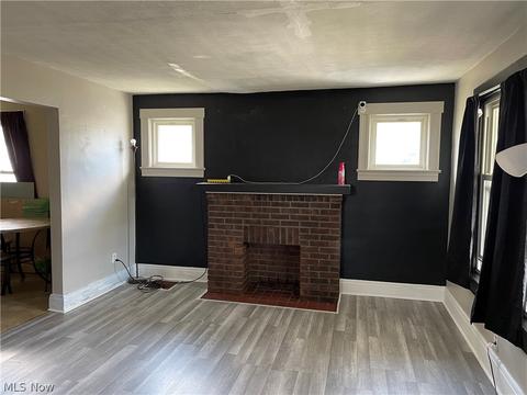 2426 E 32nd St, Lorain, OH 44055 photo 3
