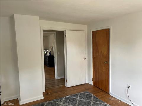 2426 E 32nd St, Lorain, OH 44055 photo 8