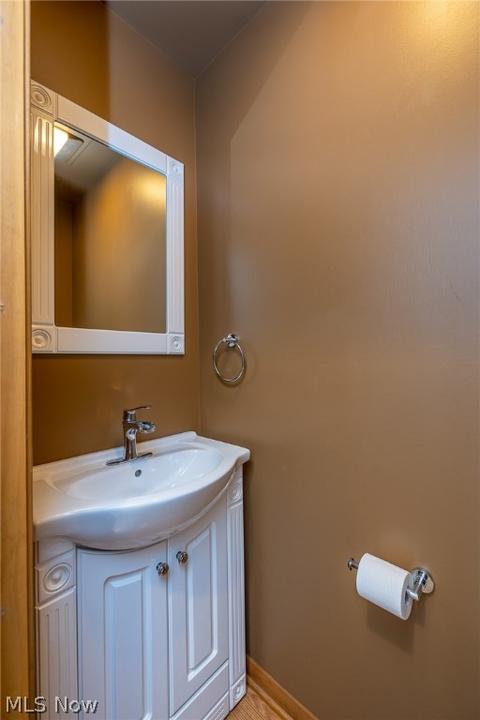 159 Buckingham Dr, Elyria, OH 44035 photo 16