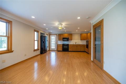 159 Buckingham Dr, Elyria, OH 44035 photo 10