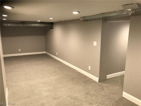 145 E 203rd St, Euclid, OH 44123 photo 34