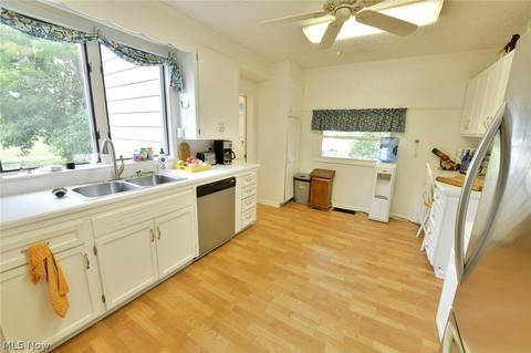 357 Main St, Gratiot, OH 43740 photo 6