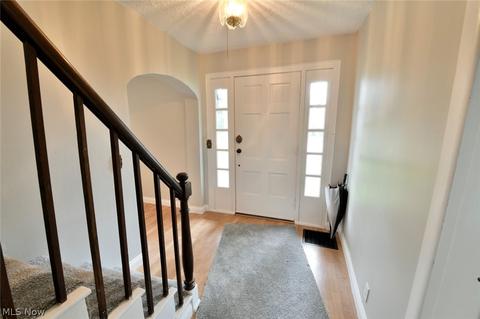 357 Main St, Gratiot, OH 43740 photo 2