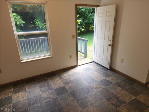 4310 Coleman Ave, Ashtabula, OH 44004 photo 5
