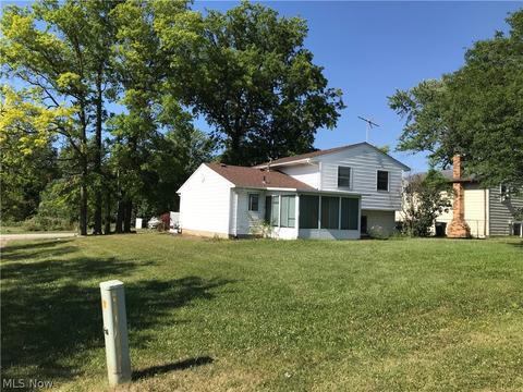 129 Schadden Rd, Elyria, OH 44035 photo 5