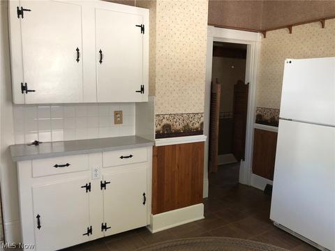 759 Main E, Barnesville, OH 43713 photo 12
