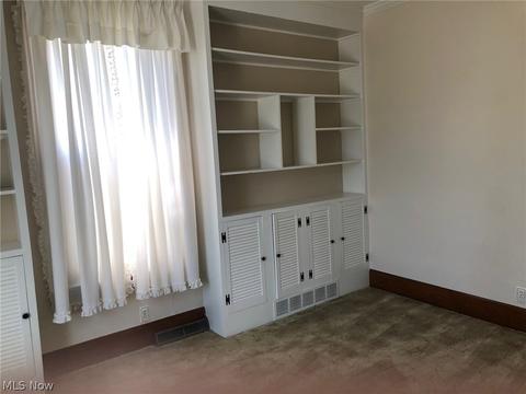 759 Main E, Barnesville, OH 43713 photo 18