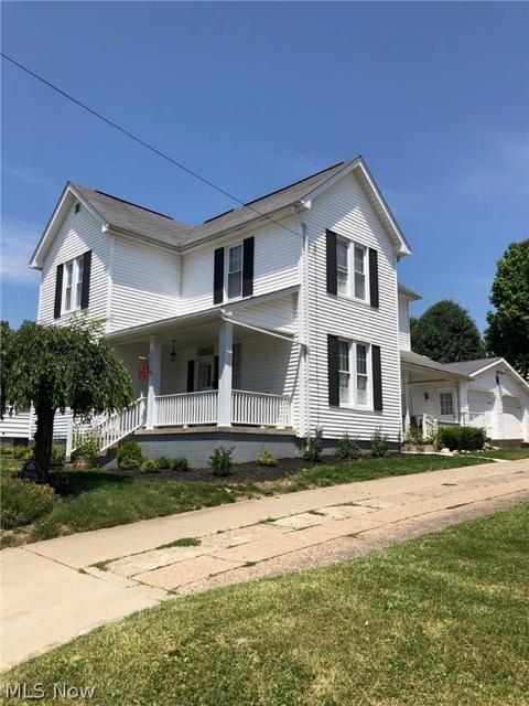 759 Main E, Barnesville, OH 43713 photo 1