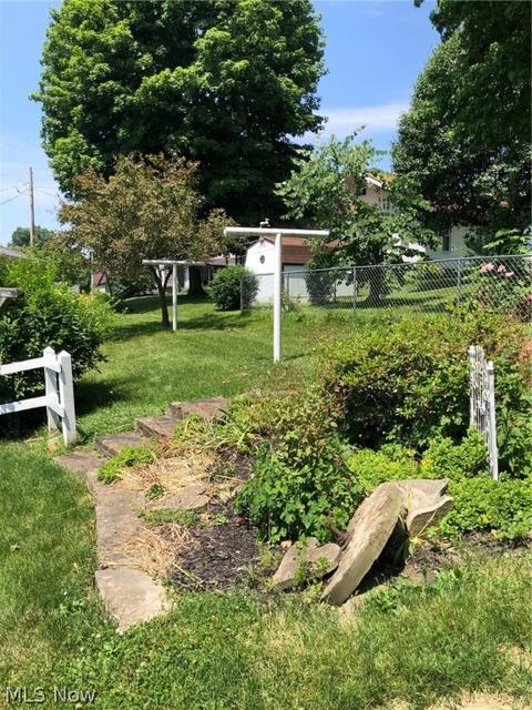 759 Main E, Barnesville, OH 43713 photo 6