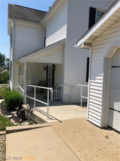 759 Main E, Barnesville, OH 43713 photo 4