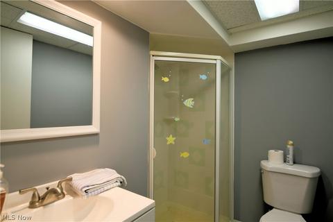 5683 Rangeview Dr, Seven Hills, OH 44131 photo 18