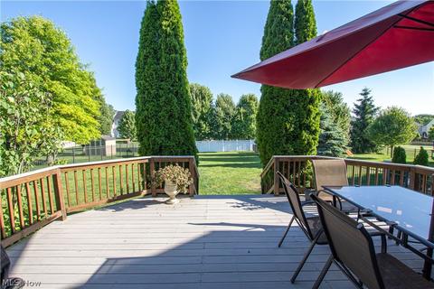 131 Stonepointe Dr, Berea, OH 44017 photo 16