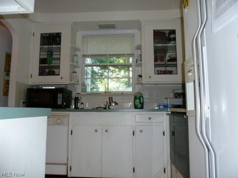 5259 Case Ave, Lyndhurst, OH 44124 photo 5