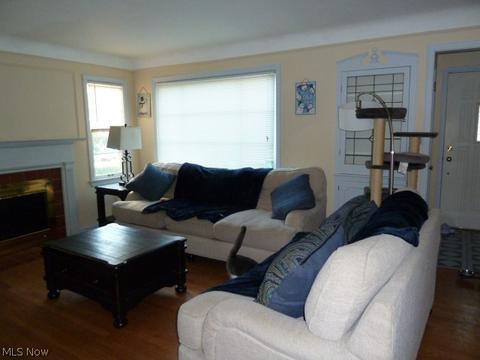 5259 Case Ave, Lyndhurst, OH 44124 photo 3