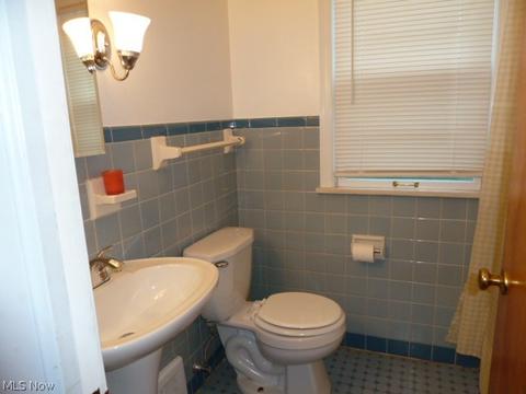 5259 Case Ave, Lyndhurst, OH 44124 photo 12