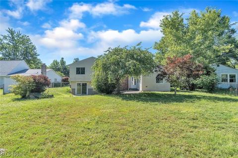 8564 Usher Rd, Olmsted Twp, OH 44138 photo 26