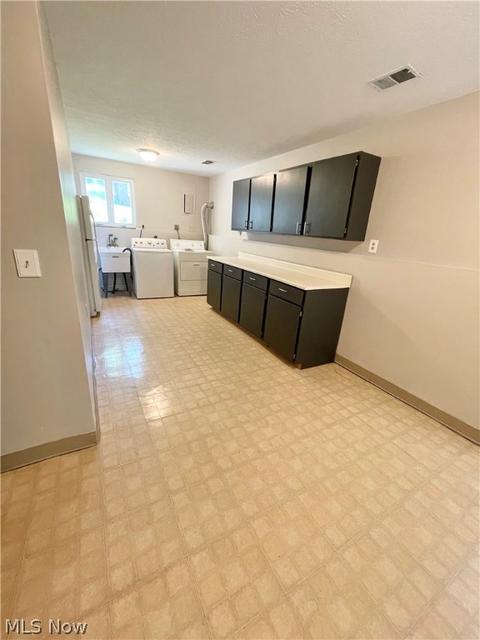 2480 Rockefeller Rd, Wickliffe, OH 44092 photo 23