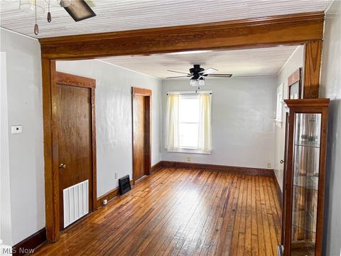 408 Maplewood Ave, Struthers, OH 44471 photo 6
