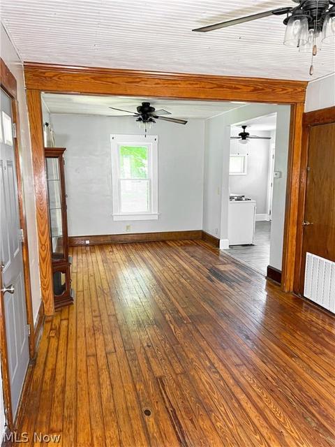 408 Maplewood Ave, Struthers, OH 44471 photo 4
