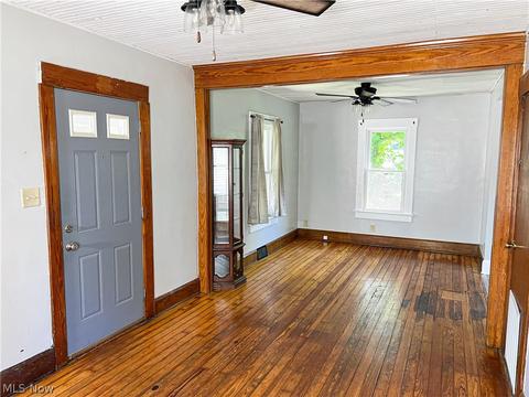 408 Maplewood Ave, Struthers, OH 44471 photo 5