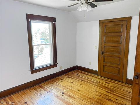408 Maplewood Ave, Struthers, OH 44471 photo 17