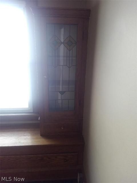 8002 Jameson Rd, Parma, OH 44129 photo 10