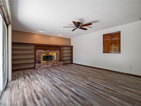 256 Crestview Dr, Elyria, OH 44035 photo 17
