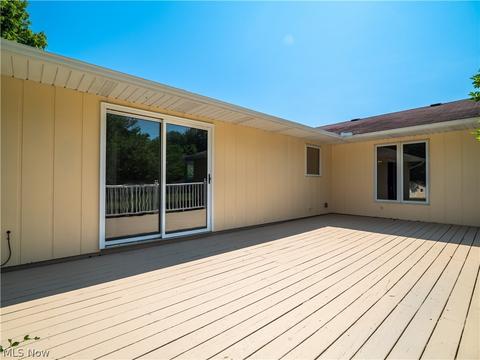 256 Crestview Dr, Elyria, OH 44035 photo 26