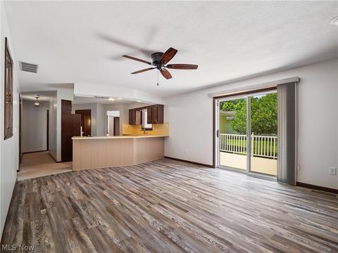 256 Crestview Dr, Elyria, OH 44035 photo 18