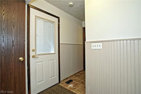39 Nokomis Dr, Timberlake, OH 44095 photo 20