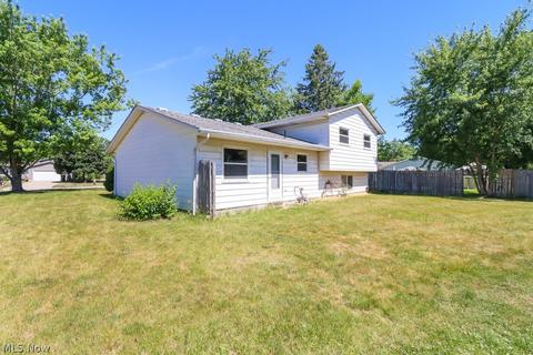 152 Valley Forge Cir, Elyria, OH 44035 photo 27