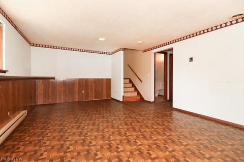 152 Valley Forge Cir, Elyria, OH 44035 photo 19