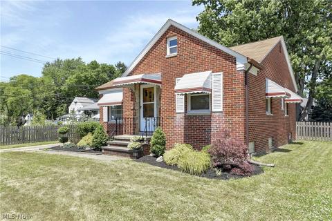 84 Hamilton St, Berea, OH 44017 photo 1