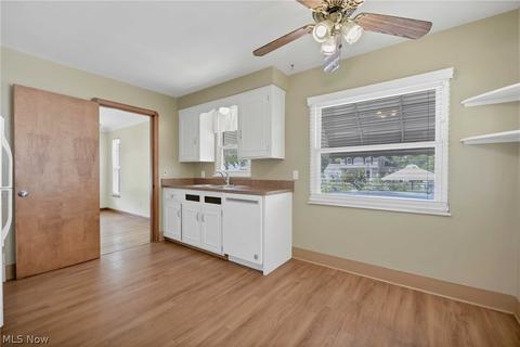 84 Hamilton St, Berea, OH 44017 photo 16