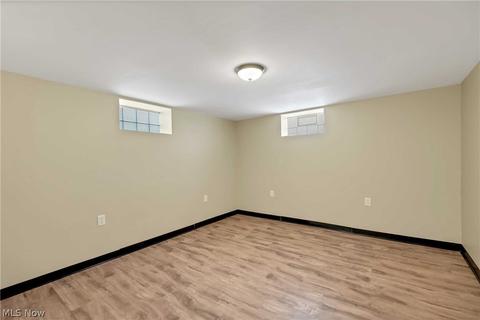 84 Hamilton St, Berea, OH 44017 photo 26