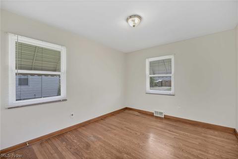 84 Hamilton St, Berea, OH 44017 photo 19