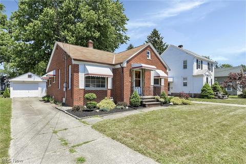 84 Hamilton St, Berea, OH 44017 photo 6