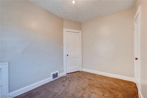 5706 Morningside Dr, Parma, OH 44129 photo 29