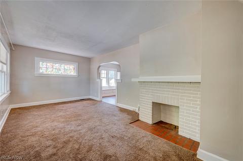 5706 Morningside Dr, Parma, OH 44129 photo 8