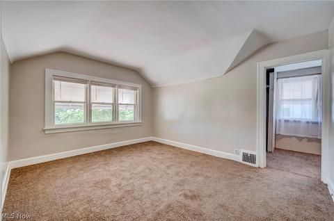 5706 Morningside Dr, Parma, OH 44129 photo 16