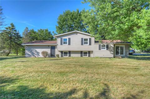8011 Garnet Ave NE, Canton, OH 44721 photo 26