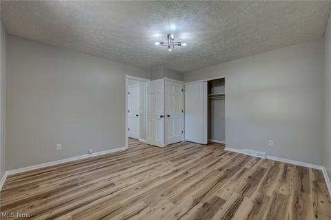 8011 Garnet Ave NE, Canton, OH 44721 photo 16