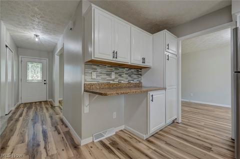 8011 Garnet Ave NE, Canton, OH 44721 photo 8