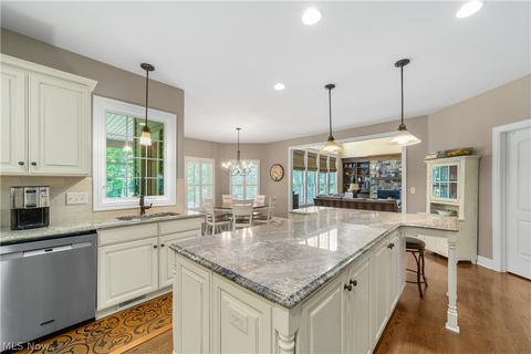 39780 Patterson Ln, Solon, OH 44139 photo 14