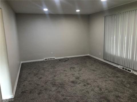 1292 Harmon Ave W, Akron, OH 44307 photo 13